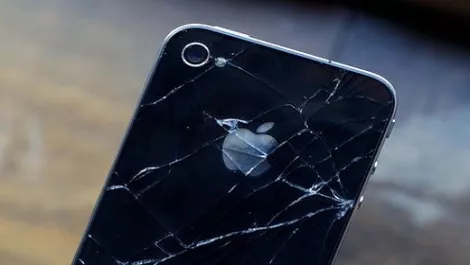 Telstra extends handset warranties, Apple proves tricky