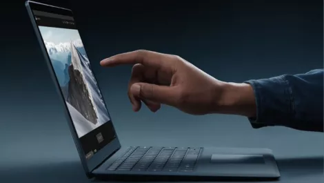 Microsoft takes on Google, Apple in education market with new Surface Laptop