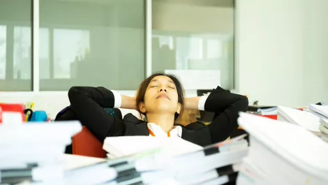 Office workers frustrated by poor information management systems