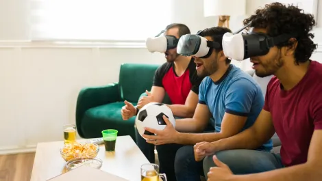 AR/VR headset shipments down in Q1 2023, according to IDC