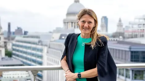 Lloyds survey: UK financial firms boost AI spending