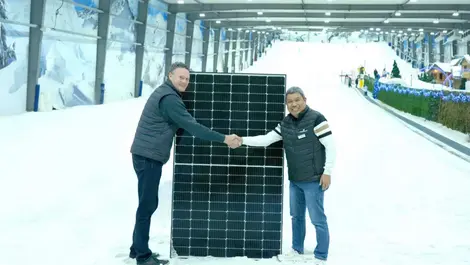 Snowplanet cuts grid power with 1.05MW solar array